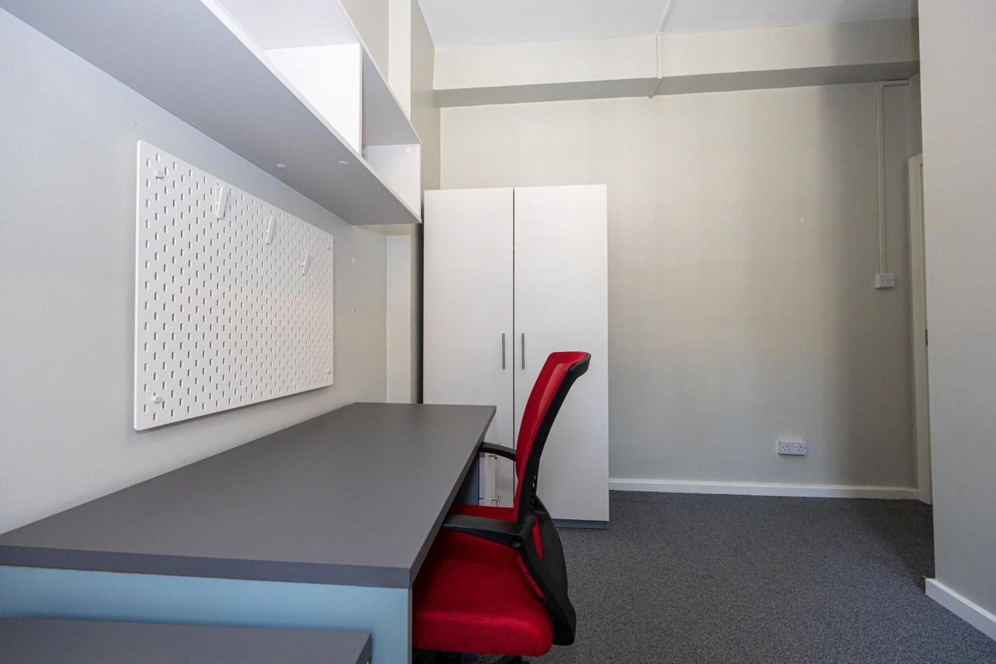 Spacious Room With Shared Facilities London Exterior foto