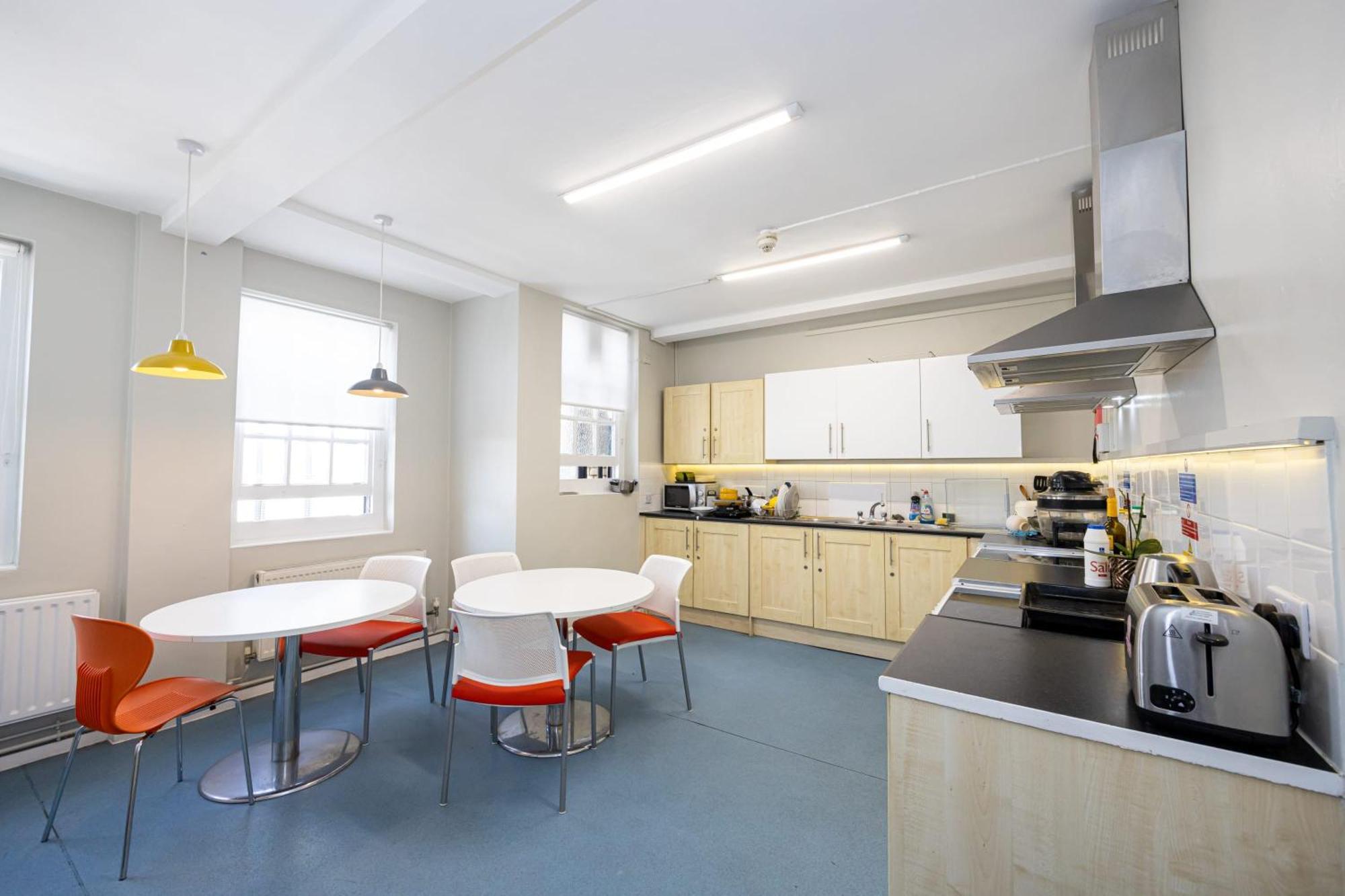 Spacious Room With Shared Facilities London Exterior foto